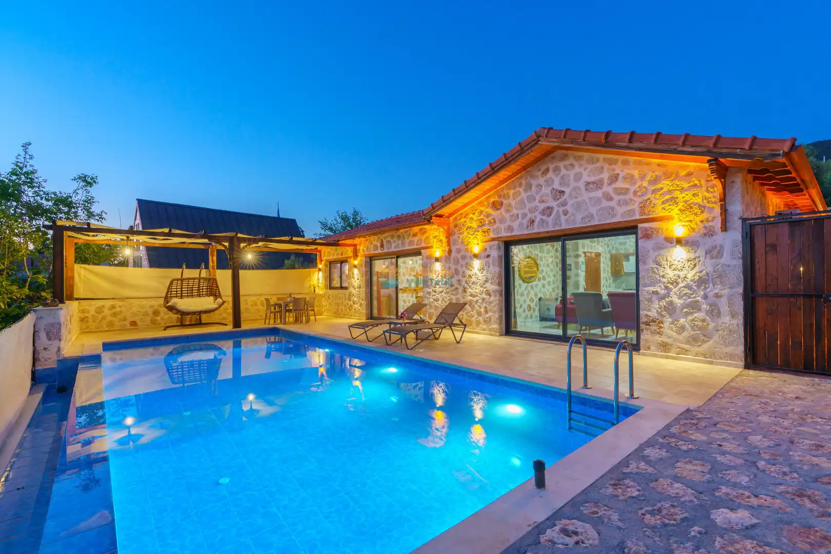 Villa Cress